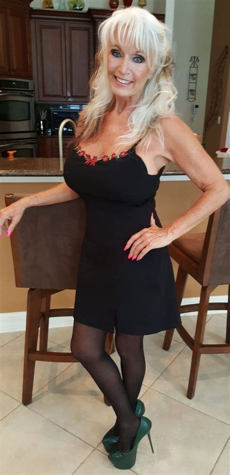 gilf mature|Free Mature GILF Porn Videos